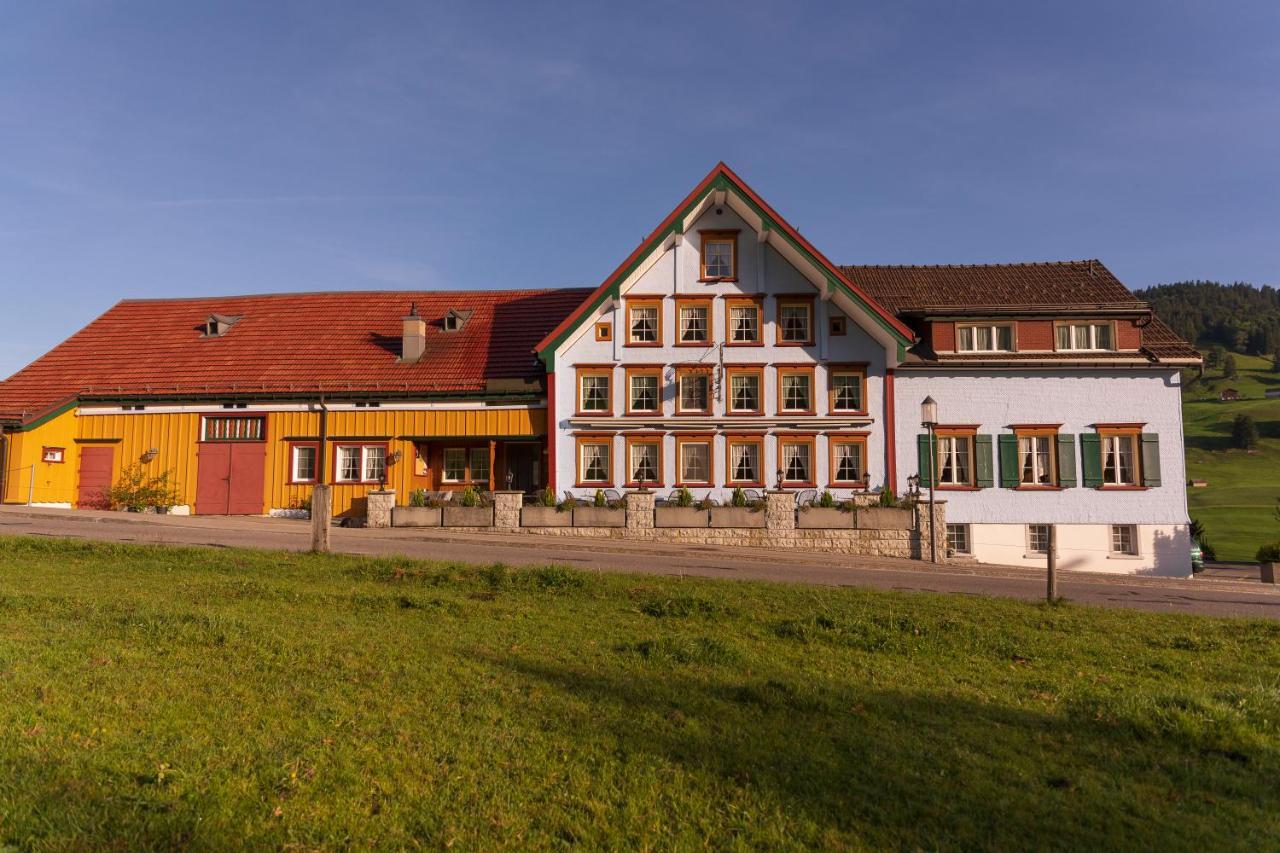 Hotel Landgasthaus Neues Bild, Eggerstanden อัพเพนเซลล์ ภายนอก รูปภาพ